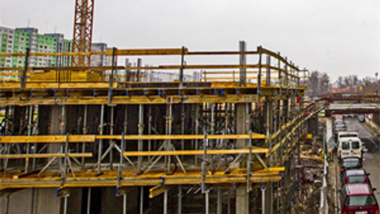 Presadili zbraň proti divokej výstavbe - stavba