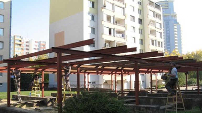 Samospráva obnoví parky na rozmarínovej a na palkovičovej - Vnutroblok