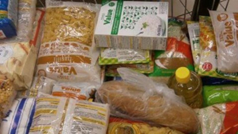 Počas jedného popoludnia ľudia vyzbierali vyše pol tony potravín - potraviny