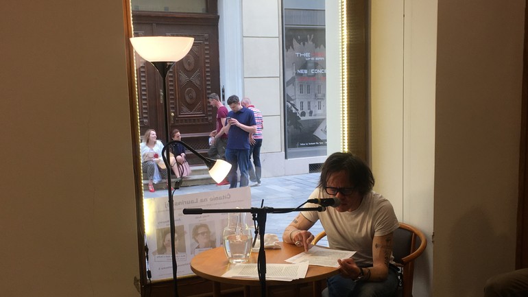 Robert Roth číta v MKB