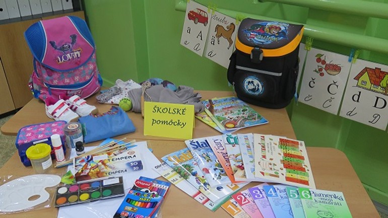 V piatok sa začína zápis prvákov v ružinove, rodičia dostanú príspevok - prvaci zapis