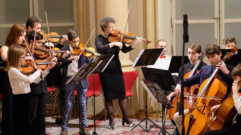 Diplomati v primaciálnom paláci. stretli sa s primátorom i starostami - ci6