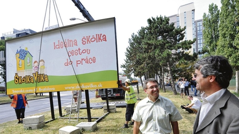 Prvé nelegálne bilbordy už z ulíc bratislavy zmizli - Bilbord1