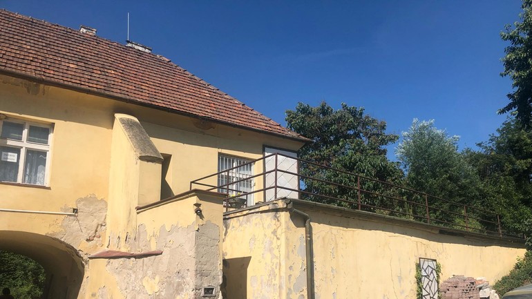 Koloničova Račianska kúria