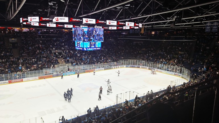 Hokejisti Slovan Bratislava prehrali po predĺžení proti HC Košice v úvodnom semifinálovom zápase 