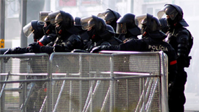 Polícia sa pripravila na sobotný global evolution day - Policia kordon