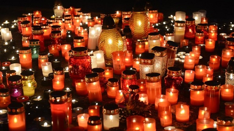 Koľko sviatkov a voľných dní nás v roku 2017 čaká? - Dušičky