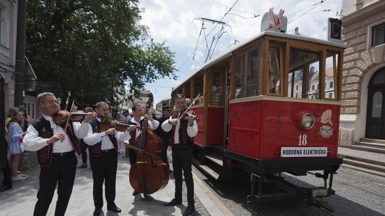 Hudobná električka