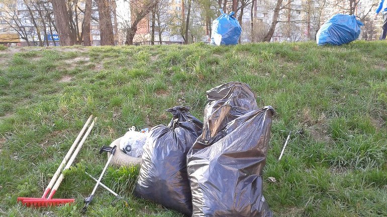 Zelená hliadka upratovala chorvátske rameno - Hliadka1