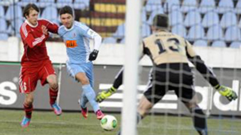 Futbalisti slovana zdolali banskú bystricu a zvyšujú náskok - skslovan_BB1
