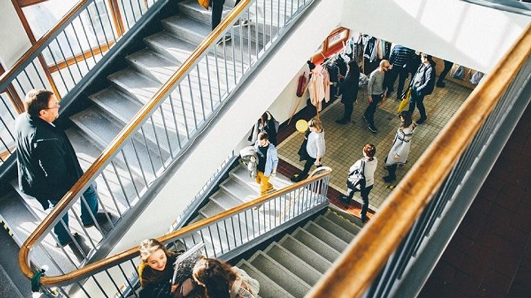 Móda, koncerty, diskusie, výstavy či workshopy: fakulta architektúry v znamení urban marketu - urb2