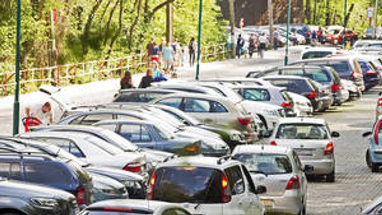 Autám zostala stopka, petícia nezabrala - zelezna