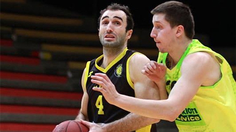 Basketbalisti interu bratislava postúpili do semifinále play-off - bkinter_levice