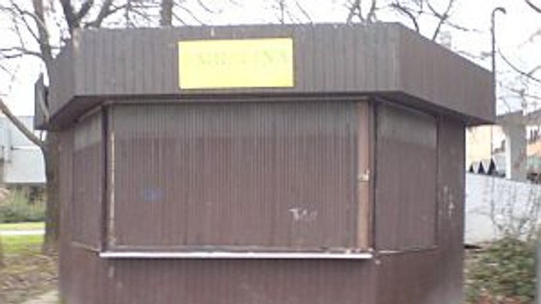 Petržalka chce odstrániť nelegálne predajné stánky - Stanok petrzalka