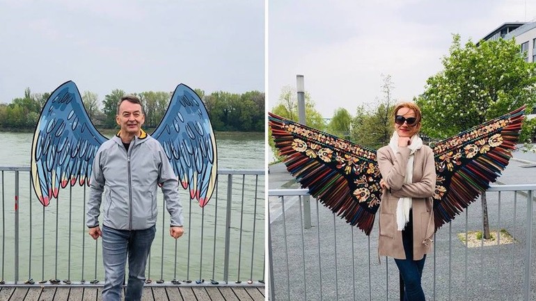 Výstava Krídla sú kreslené, pomoc je skutočná