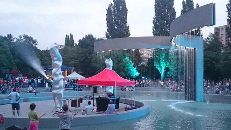 Ružinovský park a. hlinku zrekonštruovali - park_ahlinku1