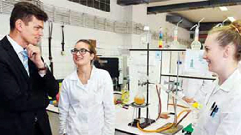 Župa pripravuje v roku 2016 balík projektov pre stredné školy - 201524_bsk