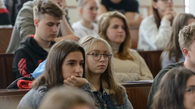 Stredoškoláci na UK