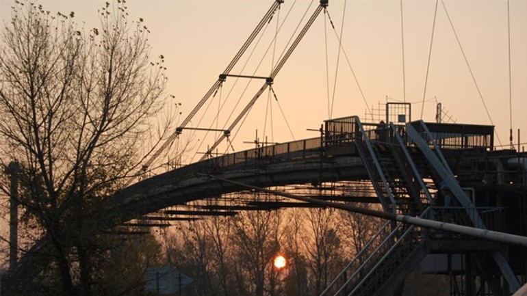 Slovnaft opravil produktovod z rafinérie do prístavu - Produktovod