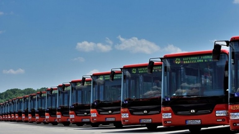 Nákup 90 nových autobusov môže byť drahší, než sa plánovalo - autobusy2