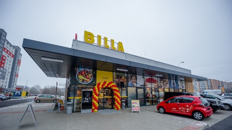 Billa otvorila novú predajňu so známym športovcom - exterierMm