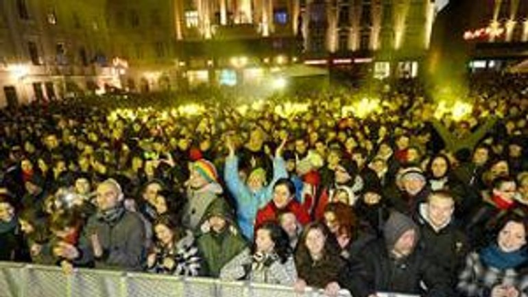 Na bezpečnosť novoročných osláv bude v uliciach dohliadať polícia - silvester2013_4