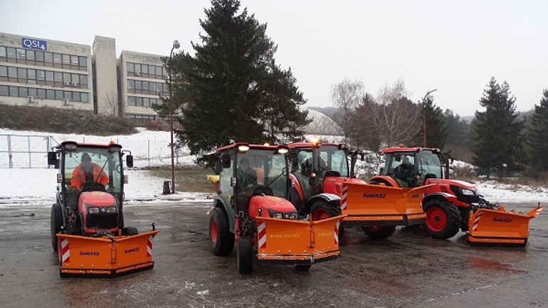 Karlovej vsi sa podarilo znížiť náklady na zimnú údržbu - KV Zimna udrzba