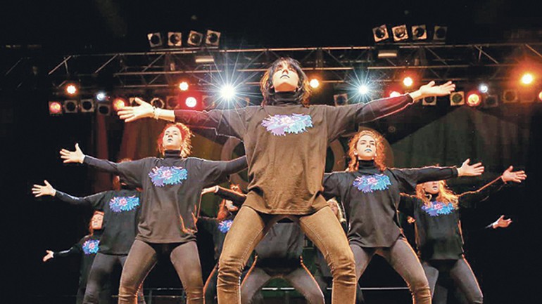 Skupina m.a.g. zaujala originálnym tancom, teraz chce dobyť los angeles - 15_tanec