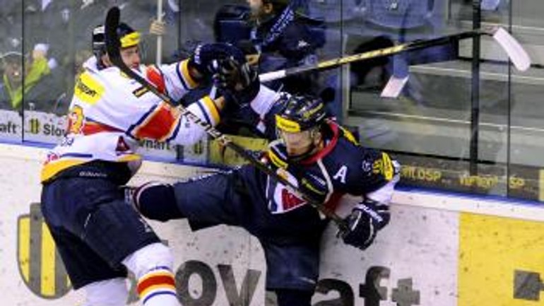 Hc slovan skončil tretí, v play-off ho čaka žilina - Hcslovan zv1