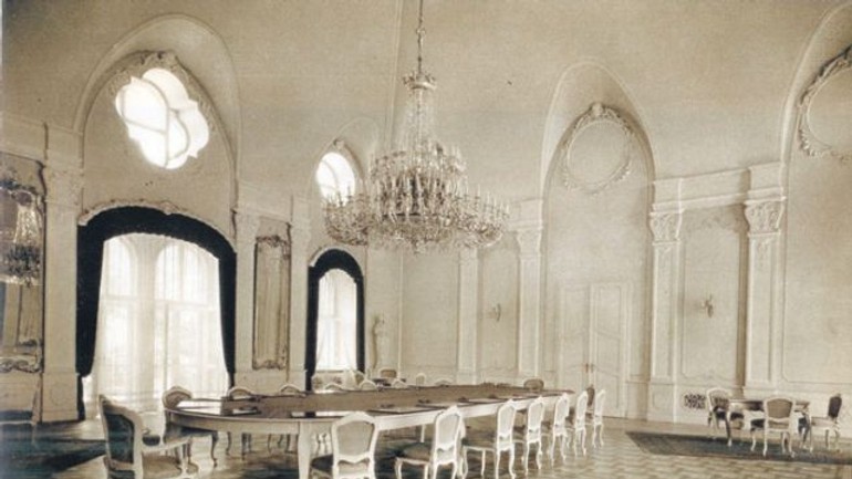 Arcibiskupský palác bol aj nemocnicou - Pamatnik1