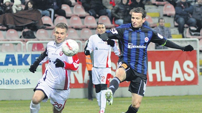 Slovan v trnave vyhral, po prehre žiliny znížil stratu na 9 bodov - Tt slovan1