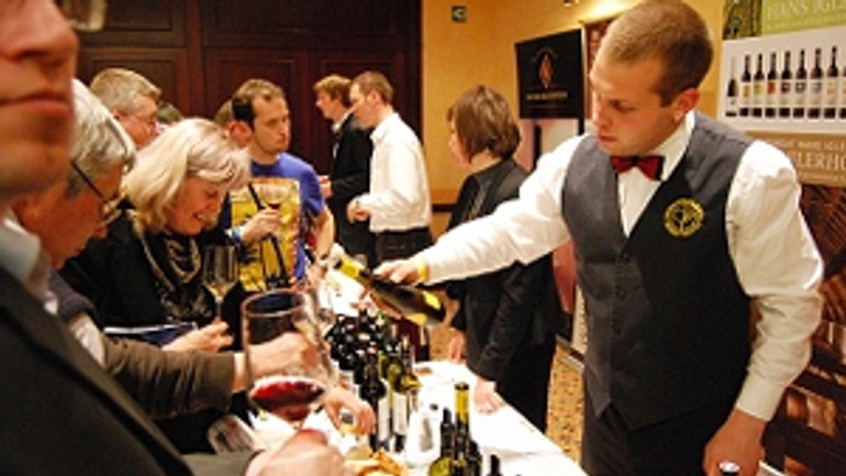 Burgenlandské vína opäť predstavia v bratislave - burgenland_vino