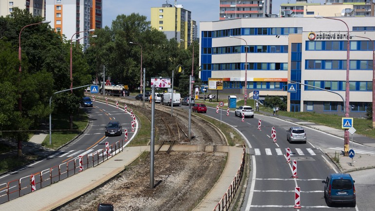 Oprava Dúbravsko - karloveskej radiály