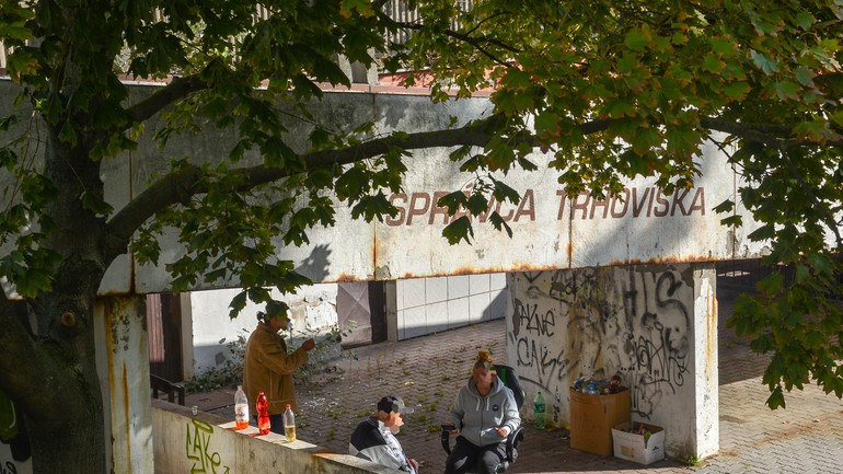 Popíjajúci na Beňadickej