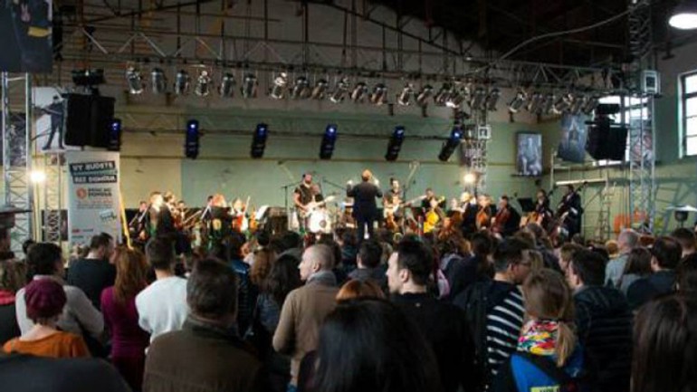 Koncert doma dobre podporí ľudí bez domova - doma_dobre