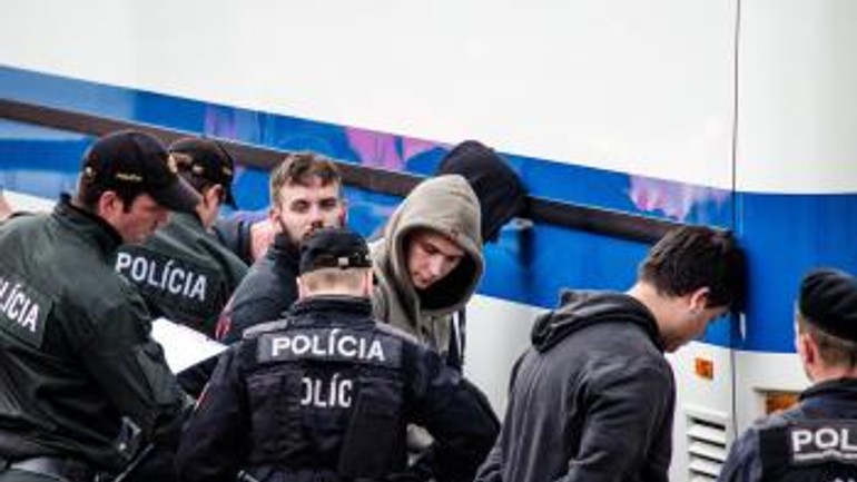 V súvislosti so sobotnými protestami polícia obvinila päť osôb - 20150620_protest2