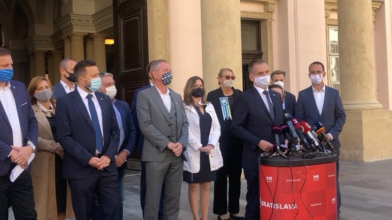 Bratislavskí starostovia odmietajú nepodložené návrhy na rušenie mestských častí