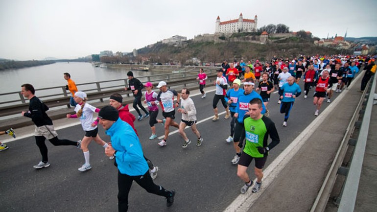 Bratislavský maratón vyhral etiópčan erkolo - Maraton3