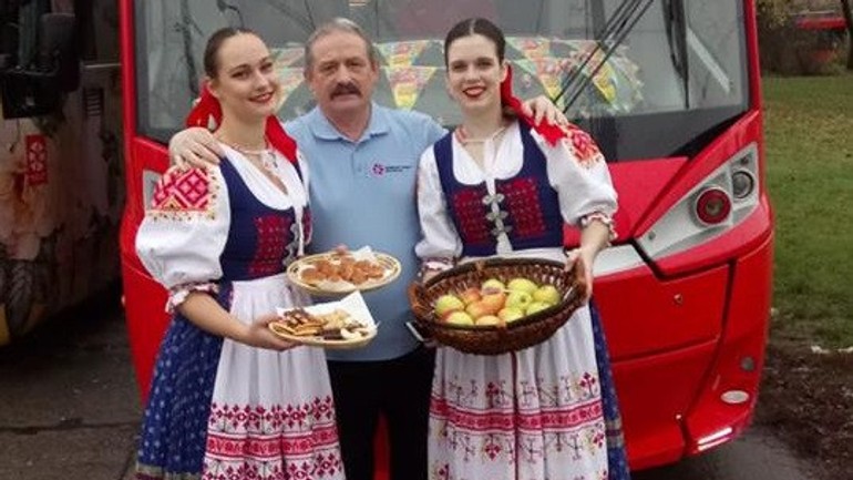 Vodič Pavel oslavuje narodeniny