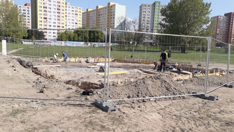 Výkopové práce na Bosákovej