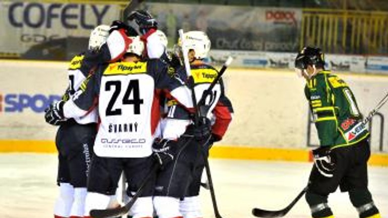 Hokejisti hc slovan vyhrali v žiline 4:0 - Hcslovan za1
