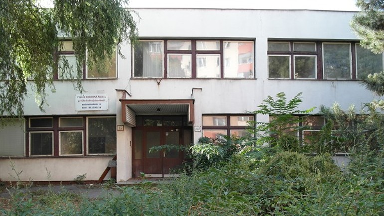 Petržalka odmietla prevziať od bsk budovu na krásnohorskej ulici – škôlka bude inde! - SAM_3749