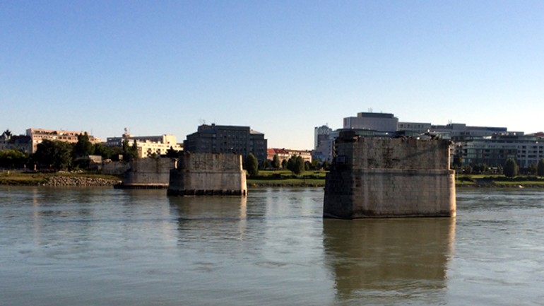 Magistrát tvrdí, že rozoberanie 3. piliera sa začne 17. septembra - starymost_piliere1