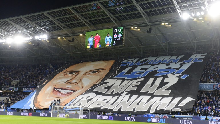 Na snímke fanúšikovia Slovana.