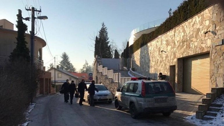 Poznáme detaily nočnej lúpeže u milana kňažka - Dom Knazko