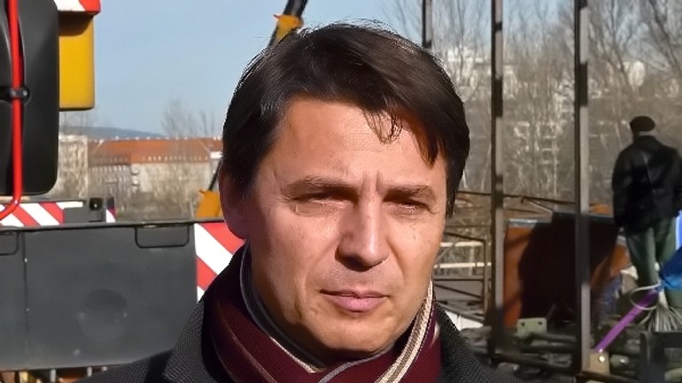 Bratislava má byť v rozpočtovom provizóriu až do marca - Nesrovnal_rozpočet