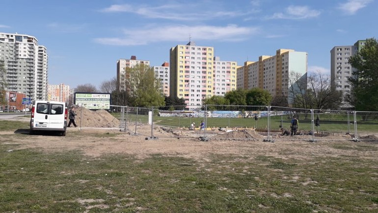 Výkopové práce na Bosákovej