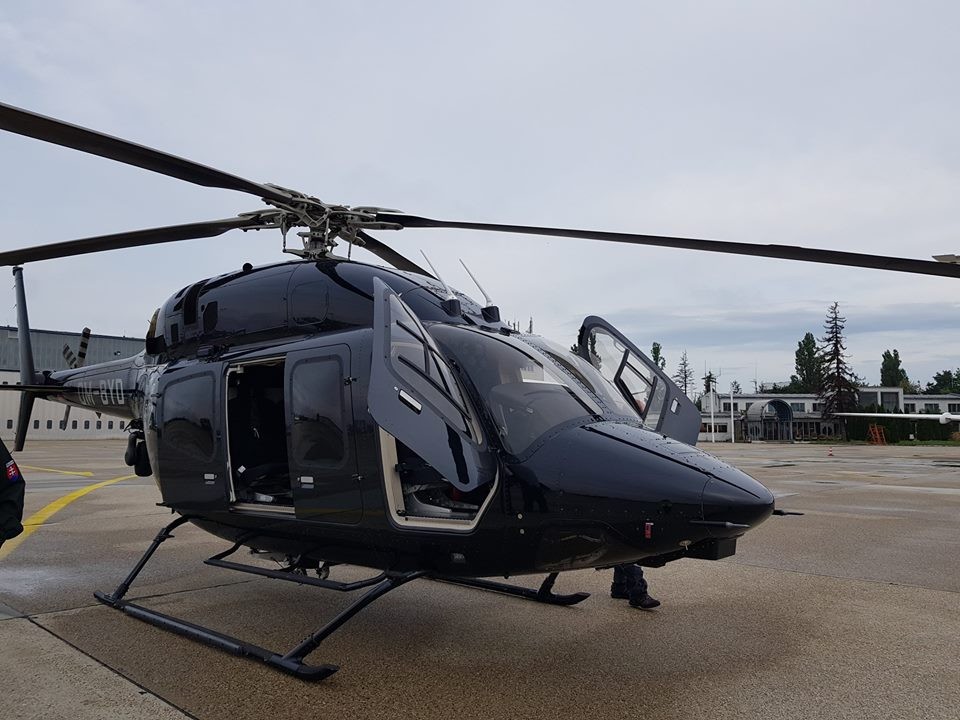 Vrtuľník, z ktorého robili zábery