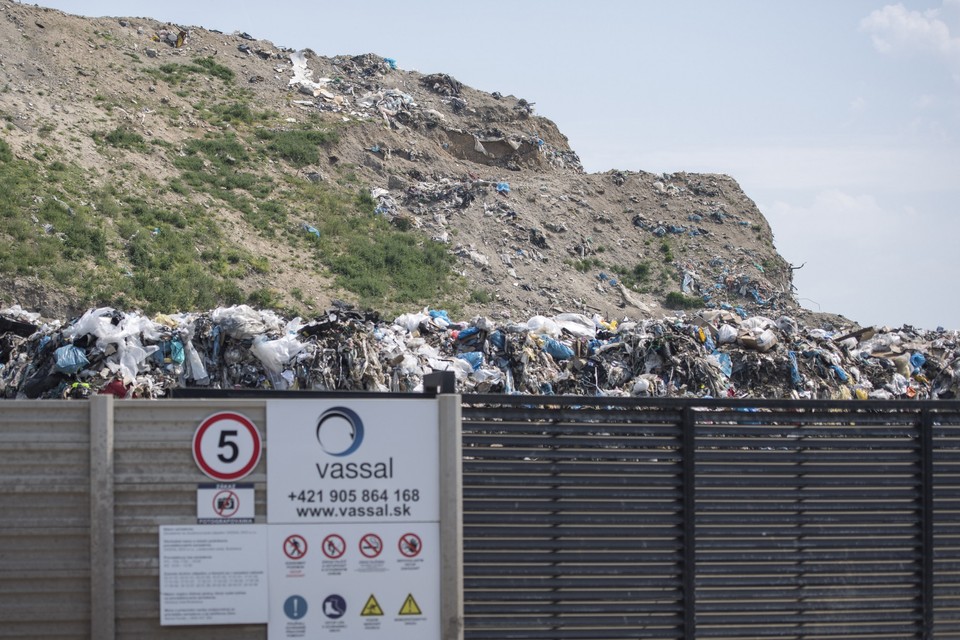 Skládka spoločnosti Vassal EKO v mestskej časti Podunajské Biskupice
