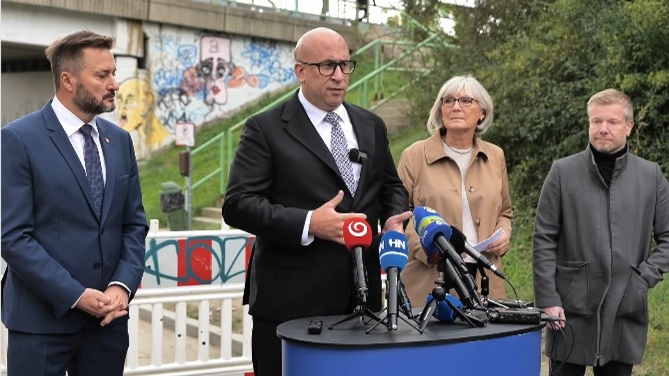 Vallo: Verím, že s Rážom udržíme kampaň v rovine slušnej komunikácie